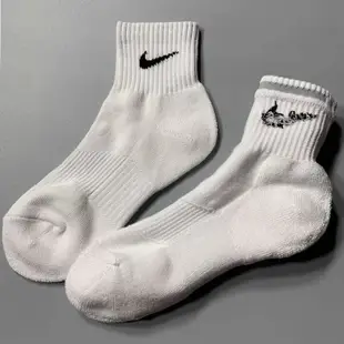 ⚡️正版 Nike 厚襪 nike襪子 勾勾襪 中筒 短筒 男生運動襪子 白色 黑色 灰色 厚底襪 耐吉 女襪 純棉襪子