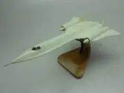 Lockheed SR-71 Blackbird Reconaissance Aircraft Wood Model Replica Free Shipping