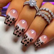 24pcs Glossy Press on Nails Short/Med French Leopard Print Nails Glitter