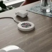 Elegant Quake Wireless Charging Pad - Modern Design for Stylish Charging