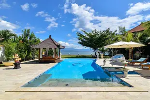 Villa Dewata - Private Luxury Beach Front Villa
