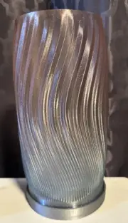 Kraken.stl Flow Curve Lamp LED 3D Printed