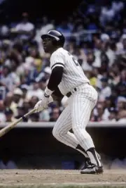 First Baseman Bob Watson Of The New York Yankees Baseball 1980s Photo 9