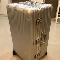 在飛比找蝦皮購物優惠-新北中和 出租 租借 Rimowa Topas sport/