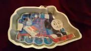 1994 Wilton Cake Pan THOMAS THE TANK ENGINE Train w/paperwork 2105-1349 vgc