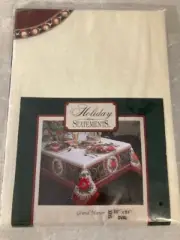 Holiday Christmas Tablecloth Oval 60"x84" Poinsettia Cotton Blend Grand Manor