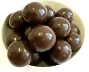 Artisan Small Batch Handmade Dark Chocolate Macadamias 500g