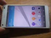 在飛比找露天拍賣優惠-sony xperia z5 e5823(原廠解鎖)32gb