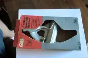 Gardner Bender 910B 1/2" Thinwall Pipe Bender Conduit Bender - NIB