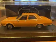 trax 1/43 Leyland -1973 P76 Super
