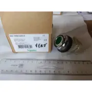 Schneider Telemecanique Flush Push Button Green 900 1KR1GH13