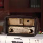 Kawaii Simple Resin Radio Figurine Creative Retro Radio Handicraft Living Room
