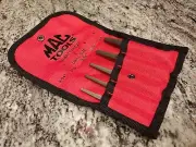 Mac Tools 5pc Straight Flute Screw Extractor Set In Pouch