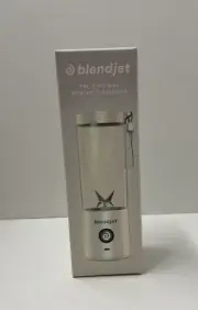 NEW Blendjet 2 The Original Portable Blender in Pearl Metallic HTF