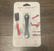 KeySmart compact key holder in black. Easy to assemble and holds up to 8 keys.