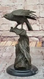 Bronze Hawk Sculpture by Mario Nick – Dynamic Avian Artwork for Nature Lovers