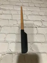 Williams Sonoma NWOT Gray Silicone Jar Scraper Spatula w/ Embossed Wooden Handle