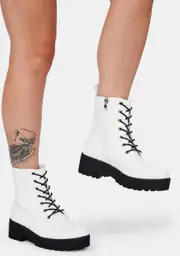 [Dirty Laundry] Mimosa Typa Morning Boots
