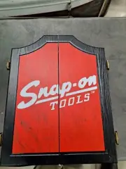 Snap on tools collectors wooden wall dart board