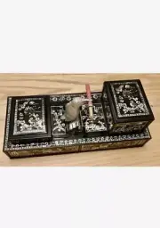 COLLECTIBLE CIGARETTE AND ASHTRAY BOX W/ MOVING BIRD WHO PICK UP CIG W/BEAK RARE