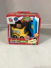 VTech CoComelon Go! Go! Smart Wheels Cody's Bus and Track