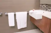 White Bath Mat Alliance Ultra