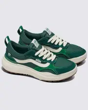 Vans MTE UltraRange Neo VR3 Shoes Sneakers in Green