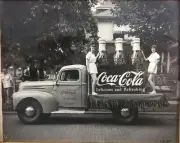 Coca Cola, Pepsi, Sprite Vintage Photos & Ads Free Rigid Top Loader 1366