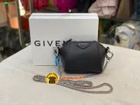 在飛比找Yahoo!奇摩拍賣優惠-《當肯二手名品》Givenchy 紀梵希 黑色 baby A