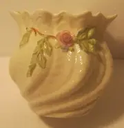 BELLEEK Carlingford Cache Pot MINT Condition with Original Price Sticker!!!!