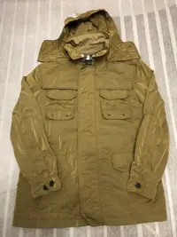 在飛比找Yahoo!奇摩拍賣優惠-BURBERRY 風衣 派克大衣 #MONCLER#PRAD