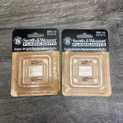 Smith & Wesson Replacement Flash Light Bulbs 2AA SW120AL Lot 2 packs 4 bulb NOS