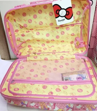 【震撼精品百貨】Hello Kitty 凱蒂貓 硬殼行李箱/旅行箱20吋 快樂派KITTY滿版圖案 震撼日式精品百貨