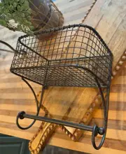 Wall Mount Metal Wire Storage Baskets Display Rack Towel Holder Bathroom Kitchen