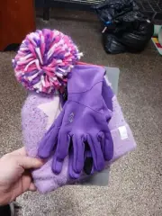 FREE COUNTRY GIRLS HAT & GLOVE SET L/XL
