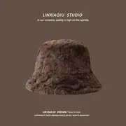 Beret / Baseball Cap / Bucket Hat / Applique Beanie Bucket Hat - Faux Fur - Brow - One Size