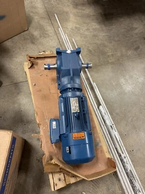 SEW EURODRIVE GEARMOTOR TYPE FA47 DRN100LM4/BE5HR 3 HP 1762/61 RPM