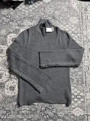 Royalty By Maluma Men’s Long Sleeve turtle Neck Size Small