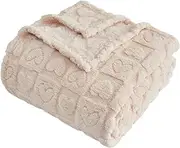 FY FIBER HOUSE Throw Blankets with Heart Checkered,Soft Warm Blankets for Lover Mom Father Gifts,Washable Lightweight Fuzzy Blanket for Couch Sofa Bed Office All Season(Beige,50"x60")