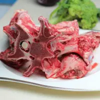 在飛比找蝦皮購物優惠-❤️心鮮牛肉❤️台灣本土溫體牛.牛大骨.牛脊椎骨.牛腿骨.牛