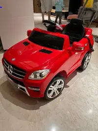 在飛比找Yahoo!奇摩拍賣優惠-兒童電動車 BENZ ML350