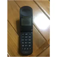 在飛比找蝦皮購物優惠-Motorola V3688