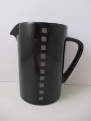 MIKASA VIEWPOINT BLACK CREAMER 4 1/4" -0505A
