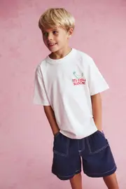 [Cotton On Kids] Cotton On Kids - Jonny Short Sleeve Graphic Print Tee - Vanilla/chilli season 2 VANILLA/CHILLI SEASON
