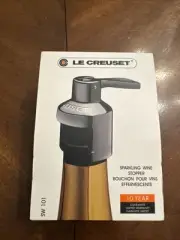 Le Creuset Sparkling Wine Stopper MSRP $50 - NEW SW 101