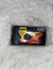 Seattle FilmWorks 35mm Single-Use Camera W Flash