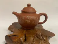 在飛比找Yahoo!奇摩拍賣優惠-一廠白標期品茗:輟只底款:劉秀娣目測容量約:180cc單孔出