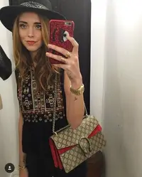 在飛比找Yahoo!奇摩拍賣優惠-國際時尚潮牌Chiara Ferragni iPhone 6