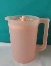 Tupperware Classic Pitcher 2 qt Servalier Push Button Seal Pastel Light Pink New