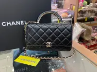 在飛比找Yahoo!奇摩拍賣優惠-☆最愛二手精品☆ CHANEL WOC 全新香奈兒黑色羊皮菱